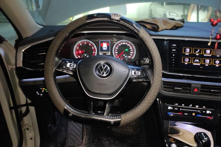 Used Volkswagen Tayron 2020 280TSI Two-Wheel Drive Luxury Connect Edition Steering Wheel