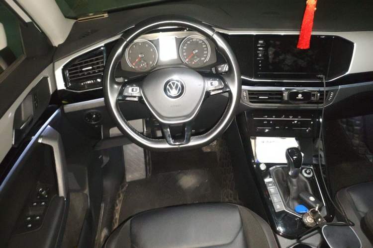 Used Volkswagen Tayron 2020 330TSI Two-Wheel Drive Luxury Smart Connectivity Version Steering Wheel