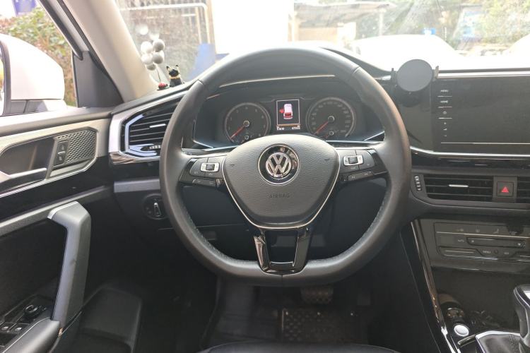 Used Volkswagen Tayron 2020 330TSI Two-Wheel Drive Luxury Smart Connectivity Version Steering Wheel