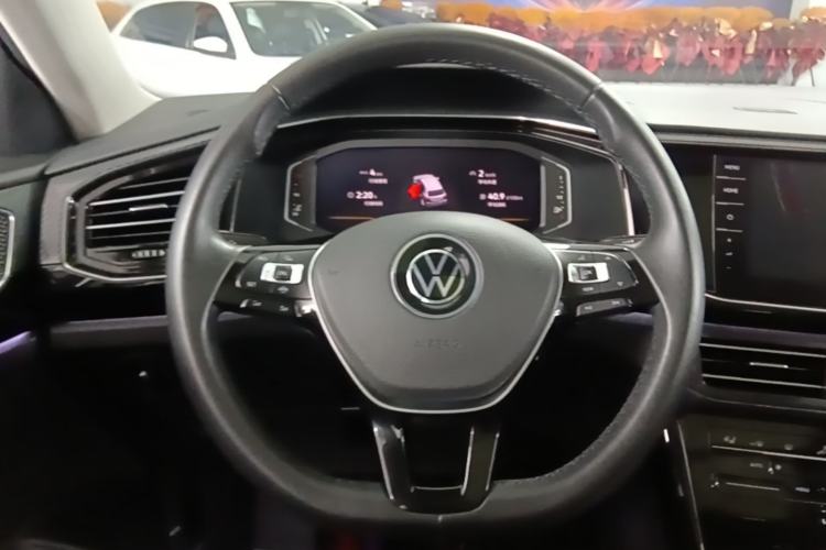 Used Volkswagen Tayron 2020 330TSI Two-Wheel Drive Luxury Connected Pro Edition Steering Wheel
