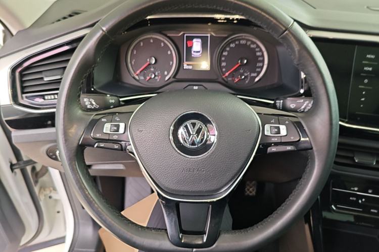 Used Volkswagen Tayron 2020 330TSI Two-Wheel Drive Luxury Smart Connectivity Version Steering Wheel