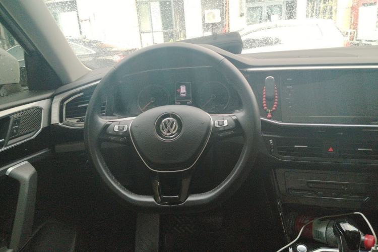 Used Volkswagen Tayron 2020 330TSI Two-Wheel Drive Luxury Smart Connectivity Version Steering Wheel