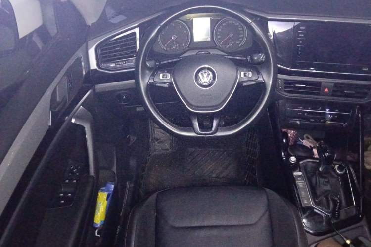 Used Volkswagen Tayron 2020 330TSI Two-Wheel Drive Luxury Smart Connectivity Version Steering Wheel