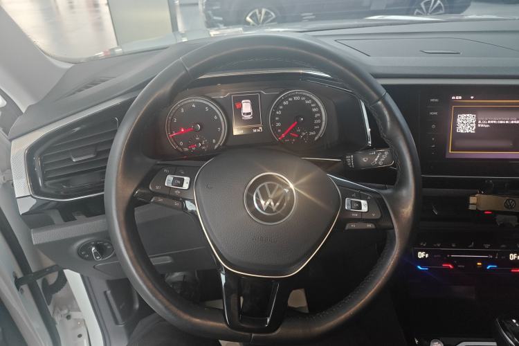 Used Volkswagen Tayron 2020 330TSI Two-Wheel Drive Luxury Smart Connectivity Version Steering Wheel
