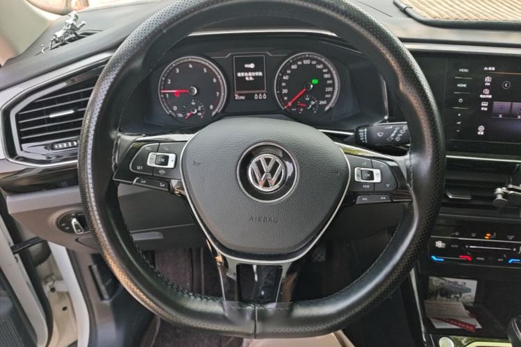 Used Volkswagen Tayron 2020 330TSI Two-Wheel Drive Luxury Smart Connectivity Version Steering Wheel
