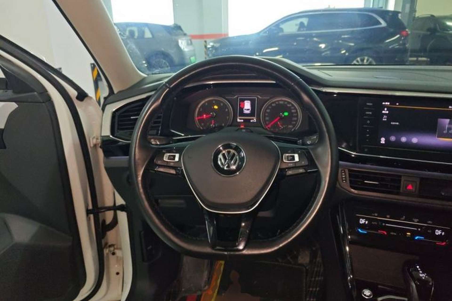 Used Volkswagen Tayron 2020 330TSI Two-Wheel Drive Luxury Smart Connectivity Version Steering Wheel