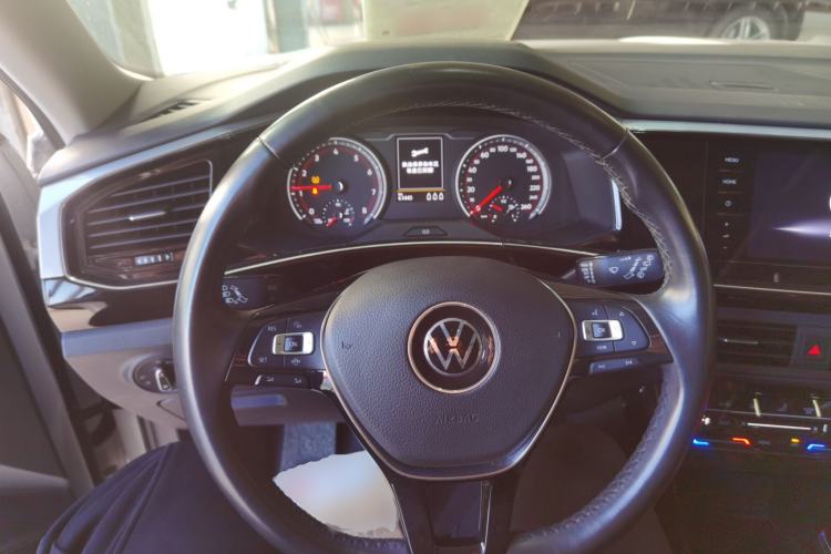 Used Volkswagen Tayron 2020 330TSI Two-Wheel Drive Luxury Smart Connectivity Version Steering Wheel