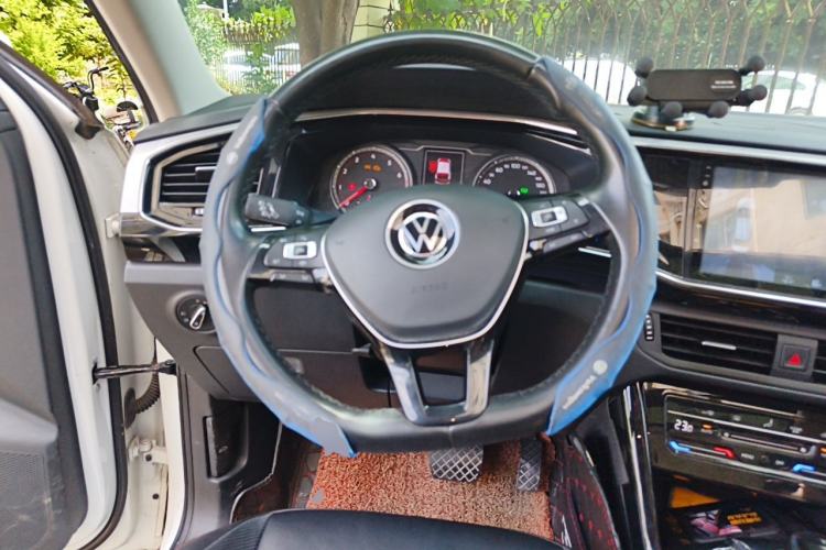 Used Volkswagen Tayron 2020 280TSI Two-Wheel Drive Luxury Connect Edition Steering Wheel