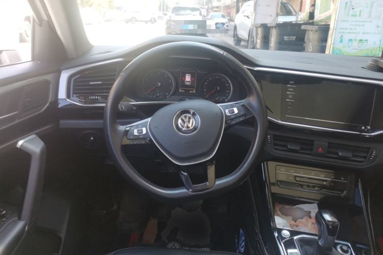 Used Volkswagen Tayron 2020 330TSI Two-Wheel Drive Luxury Smart Connectivity Version Steering Wheel