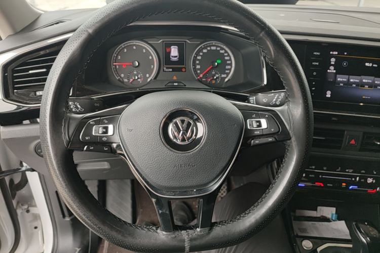 Used Volkswagen Tayron 2020 330TSI Two-Wheel Drive Luxury Smart Connectivity Version Steering Wheel
