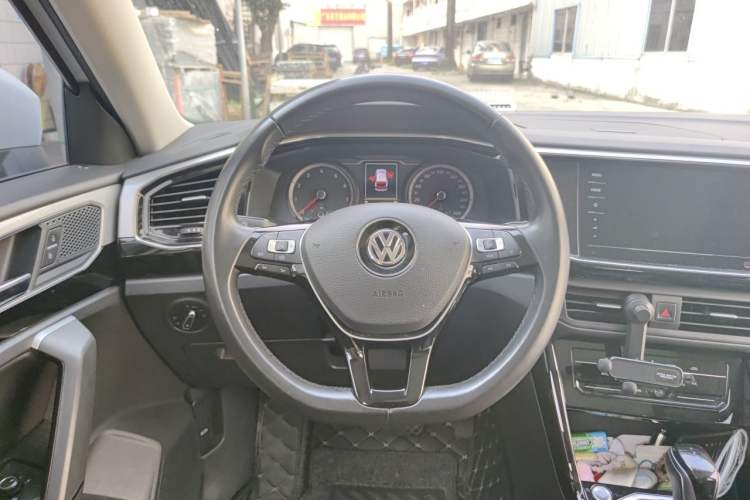 Used Volkswagen Tayron 2020 330TSI Two-Wheel Drive Luxury Smart Connectivity Version Steering Wheel