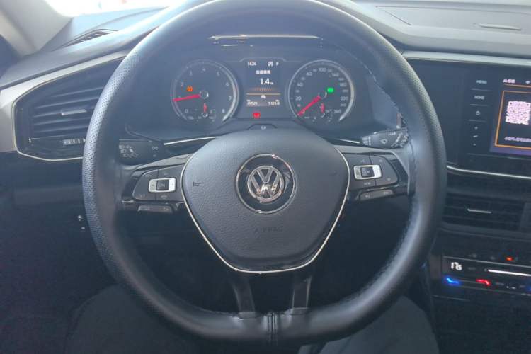 Used Volkswagen Tayron 2020 330TSI Two-Wheel Drive Luxury Smart Connectivity Version Steering Wheel