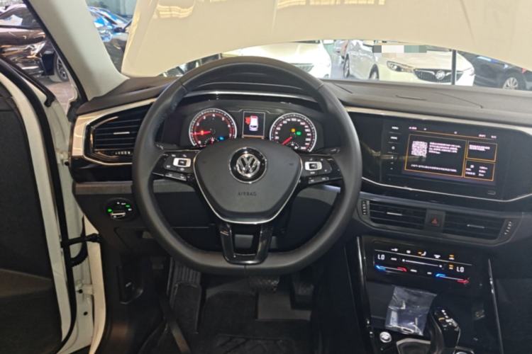 Used Volkswagen Tayron 2020 330TSI Two-Wheel Drive Luxury Smart Connectivity Version Steering Wheel