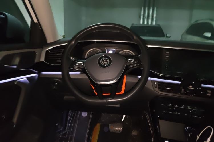 Used Volkswagen Tayron 2020 330TSI Two-Wheel Drive Luxury Smart Connectivity Version Steering Wheel