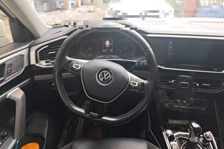 Used Volkswagen Tayron 2020 280TSI Two-Wheel Drive Luxury Connect Edition Steering Wheel