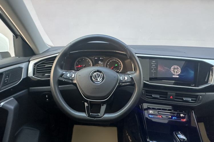 Used Volkswagen Tayron 2020 330TSI Two-Wheel Drive Luxury Smart Connectivity Version Steering Wheel
