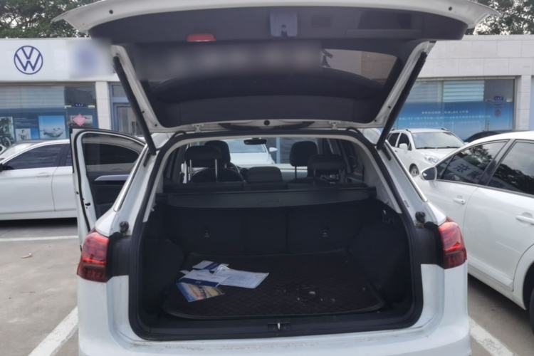 Used Volkswagen Tayron 2020 330TSI Two-Wheel Drive Luxury Smart Connectivity Version Trunk