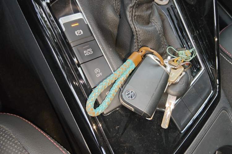 Used Volkswagen Tayron 2020 330TSI Two-Wheel Drive Luxury Smart Connectivity Version Vehicle Key