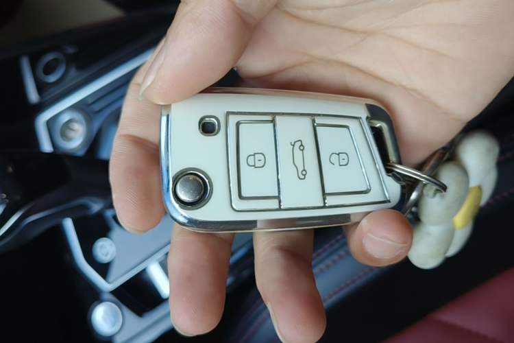 Used Volkswagen Tayron 2020 280TSI Two-Wheel Drive Luxury Connect Edition Vehicle Key