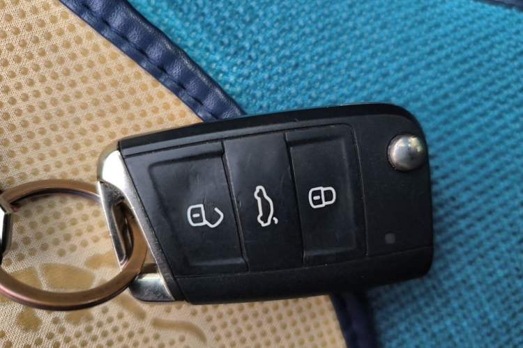 Used Volkswagen Tayron 2020 380TSI All-Wheel Drive R-Line Connected Version Vehicle Key