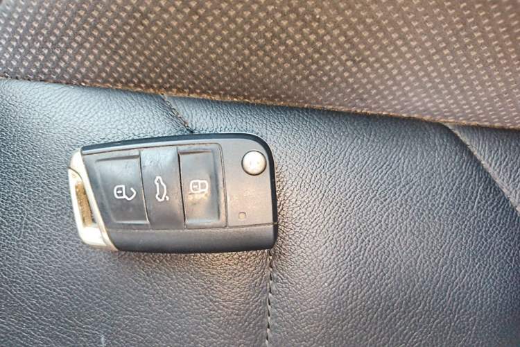 Used Volkswagen Tayron 2020 280TSI Two-Wheel Drive Luxury Connect Edition Vehicle Key