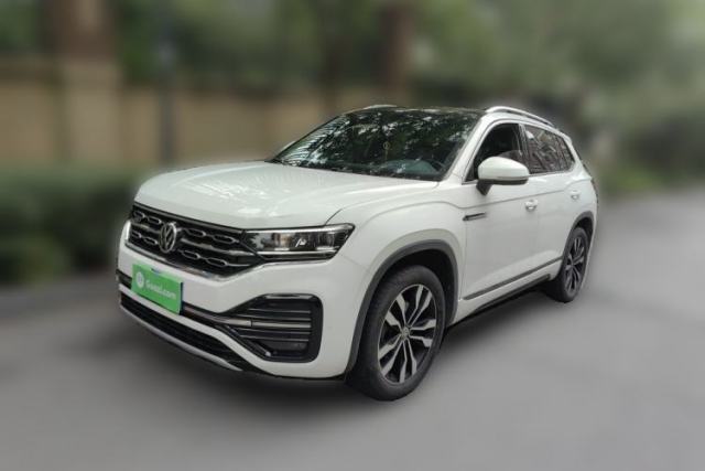 Ojetý Volkswagen Tayron 2020 380TSI All-Wheel Drive R-Line Connected Version