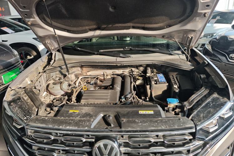 Used Volkswagen Tayron 2020 280TSI Two-Wheel Drive Luxury Connect Edition Engine Bay