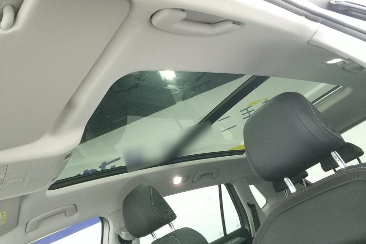 Used Volkswagen Tayron 2020 330TSI Two-Wheel Drive Luxury Smart Connectivity Version Headliner