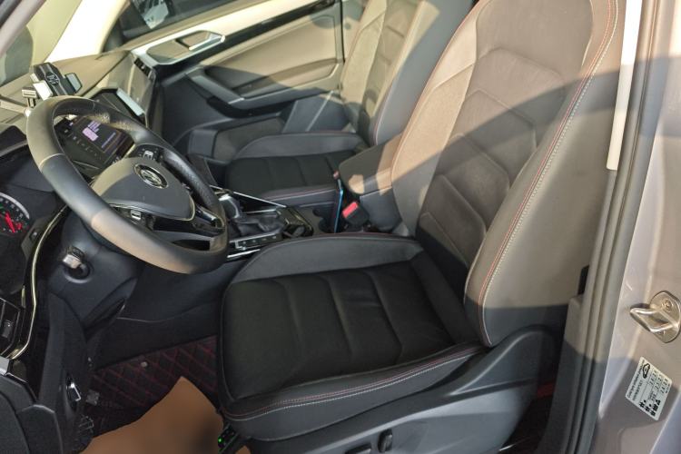 Used Volkswagen Tayron 2020 280TSI Two-Wheel Drive Luxury Connect Edition Left Front Seat