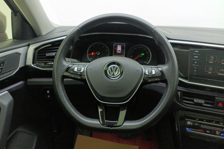 Used Volkswagen Tayron 2020 330TSI Two-Wheel Drive Luxury Smart Connectivity Version Steering Wheel