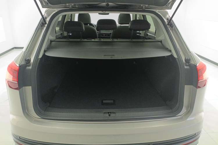 Used Volkswagen Tayron 2020 330TSI Two-Wheel Drive Luxury Smart Connectivity Version Trunk