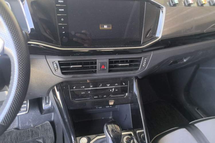 Used Volkswagen Tayron 2021 330TSI Two-Wheel-Drive 3rd Anniversary Limited Edition Plus Audio And AC Panel
