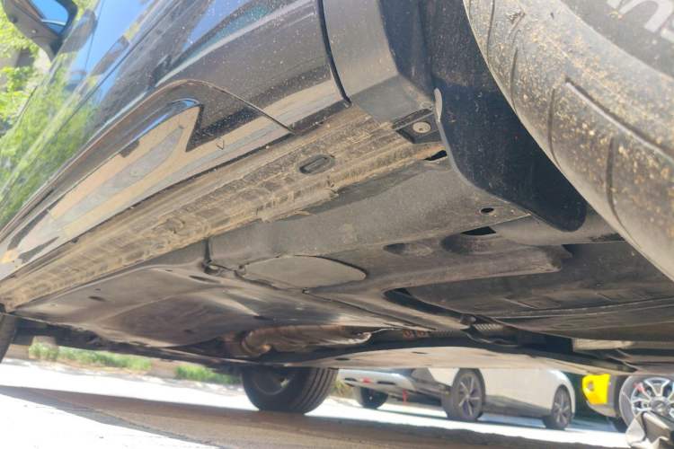 Used Volkswagen Tayron 2021 380TSI All-Wheel Drive R-Line Connected Version Chassis Rear Left