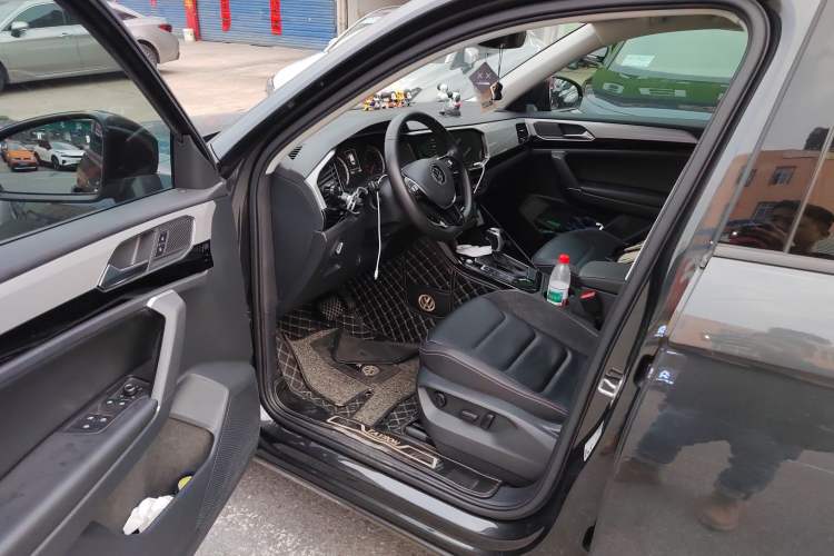 Used Volkswagen Tayron 2021 330TSI Two-Wheel Drive Luxury Smart Connectivity Version Driver Seat