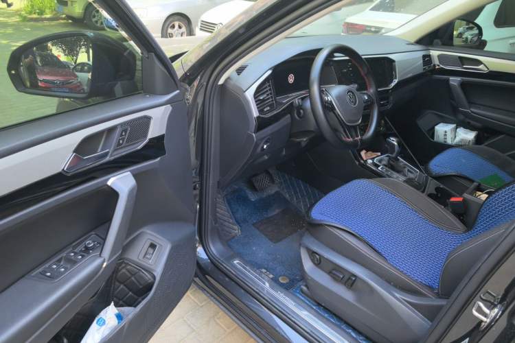 Used Volkswagen Tayron 2021 330TSI Two-Wheel-Drive 3rd Anniversary Limited Edition Driver Seat