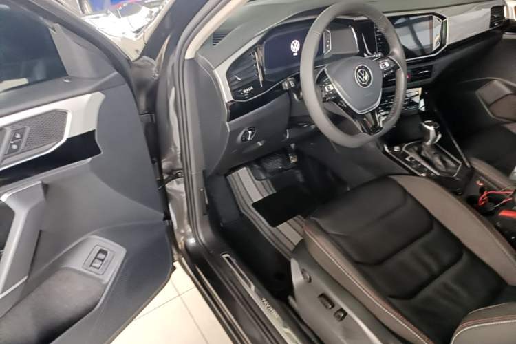 Used Volkswagen Tayron 2021 330TSI Two-Wheel Drive Luxury Smart Connectivity Version Driver Seat