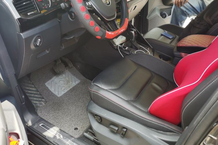 Used Volkswagen Tayron 2021 330TSI Two-Wheel Drive Luxury Smart Connectivity Version Driver Seat