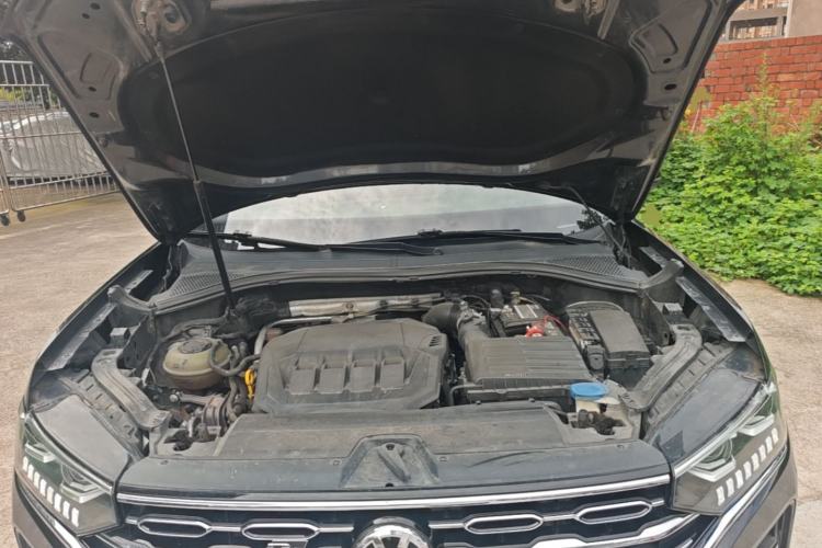 Used Volkswagen Tayron 2021 330TSI Two-Wheel Drive Luxury Smart Connectivity Version Engine Bay