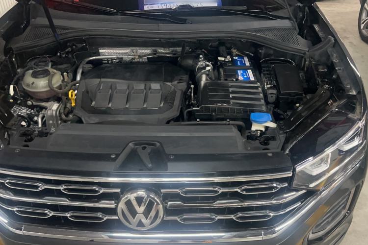 Used Volkswagen Tayron 2021 330TSI Two-Wheel Drive Luxury Smart Connectivity Version Engine Bay