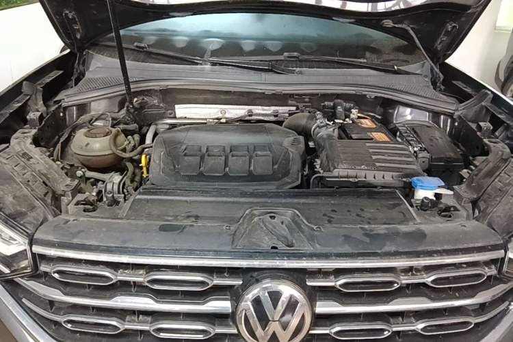 Used Volkswagen Tayron 2021 330TSI Two-Wheel Drive Luxury Smart Connectivity Version Engine Bay