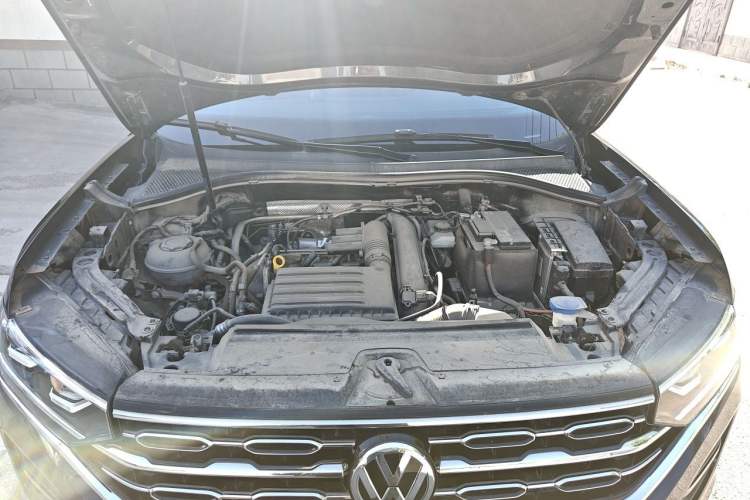 Used Volkswagen Tayron 2021 280TSI Two-Wheel Drive Luxury Smart Connectivity Version Engine Bay
