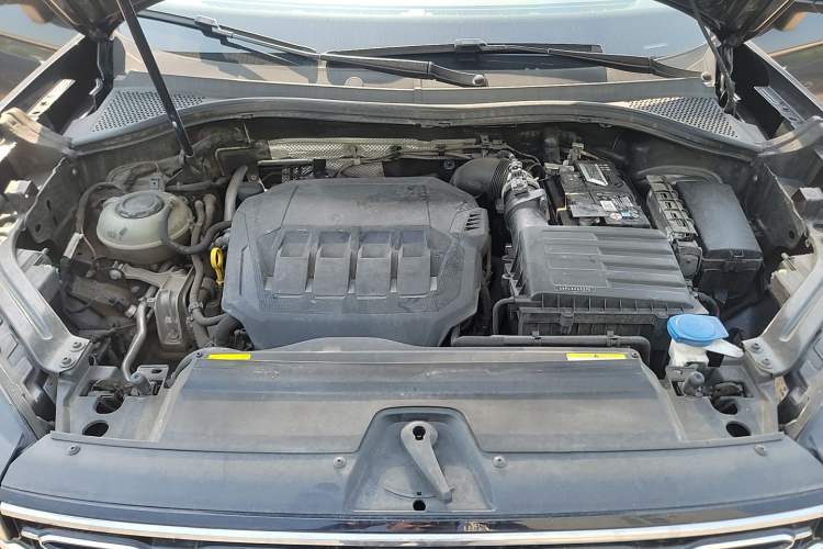 Used Volkswagen Tayron 2021 330TSI Two-Wheel Drive 30th Anniversary Edition Engine Bay
