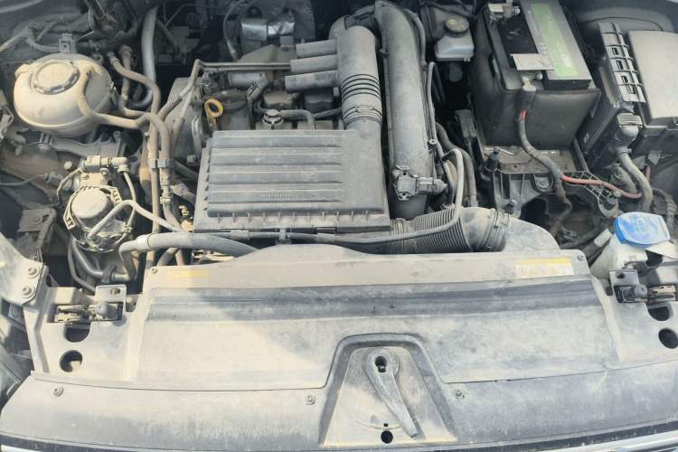 Used Volkswagen Tayron 2021 280TSI Two-Wheel Drive Luxury Smart Connectivity Version Engine Bay
