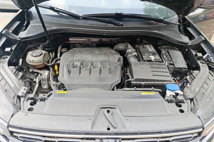 Used Volkswagen Tayron 2021 330TSI Two-Wheel Drive Luxury Smart Connectivity Version Engine Bay