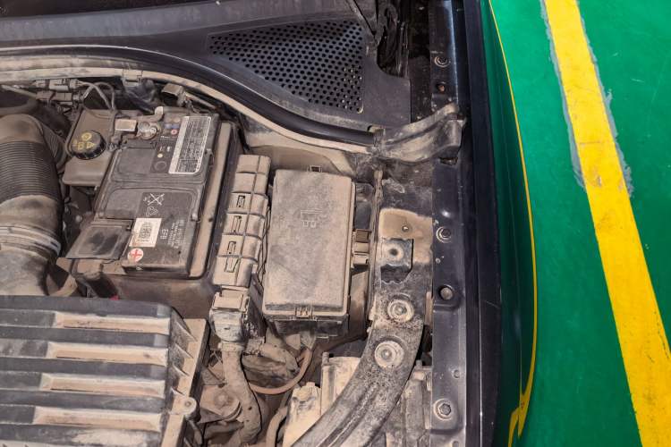 Used Volkswagen Tayron 2021 380TSI All-Wheel Drive R-Line Connected Version Engine Bay Left