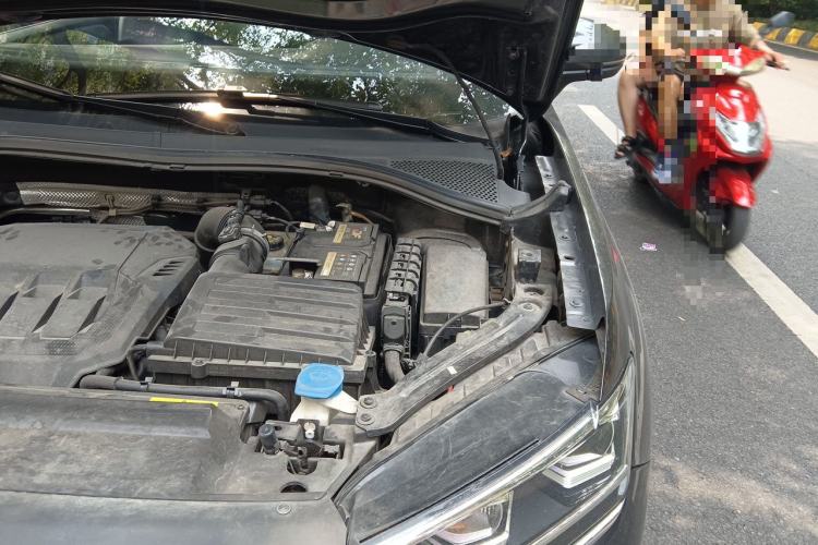 Used Volkswagen Tayron 2021 330TSI Two-Wheel-Drive 3rd Anniversary Limited Edition Engine Bay Left