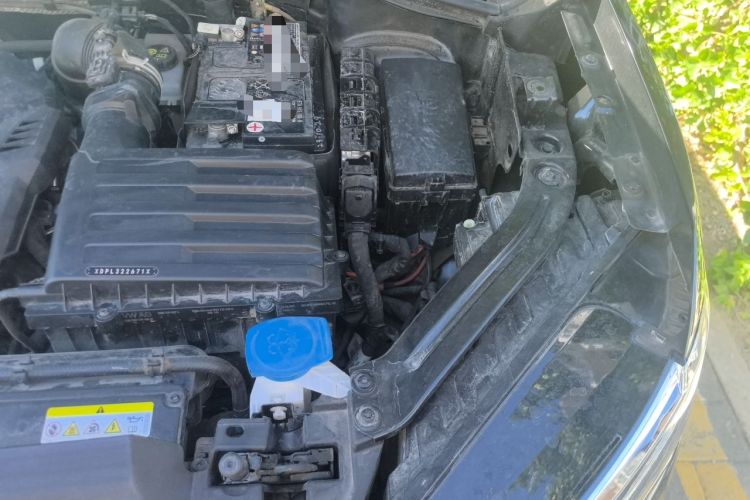 Used Volkswagen Tayron 2021 330TSI Two-Wheel Drive 30th Anniversary Edition Engine Bay Left