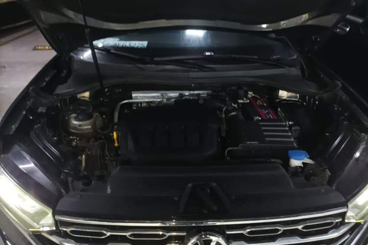 Used Volkswagen Tayron 2021 330TSI Two-Wheel Drive Luxury Smart Connectivity Version Engine Bay