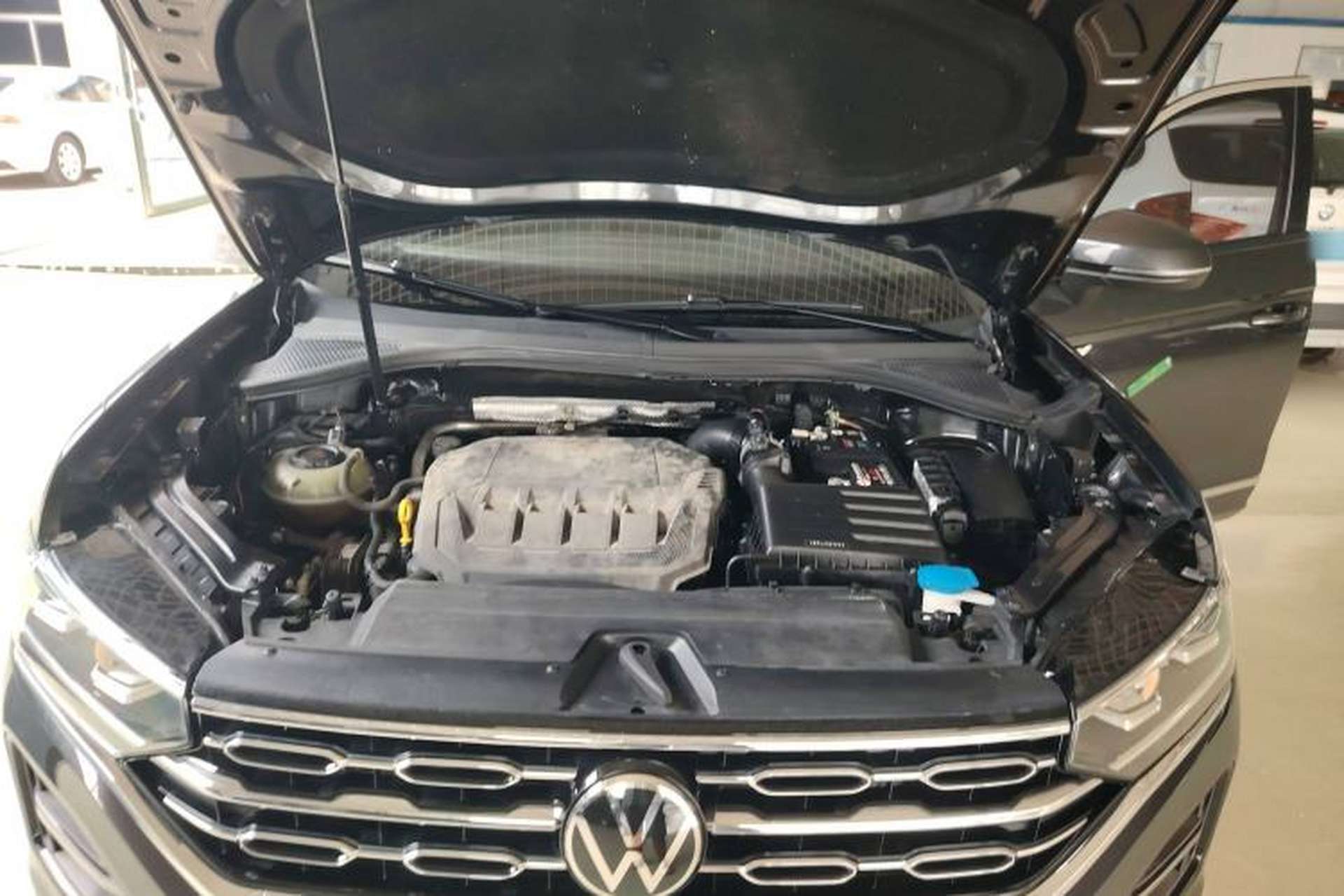 Used Volkswagen Tayron 2021 330TSI Two-Wheel Drive Luxury Smart Connectivity Version Engine Bay