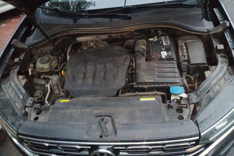 Used Volkswagen Tayron 2021 330TSI Two-Wheel Drive Luxury Smart Connectivity Version Engine Bay